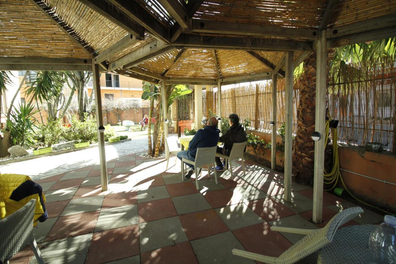 Hotel I Colori Sant'Antioco Luaran gambar